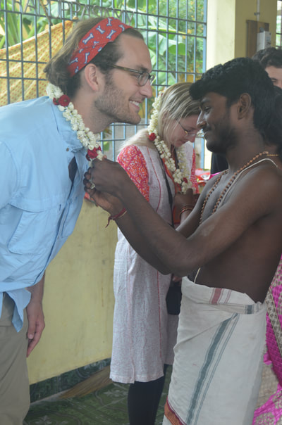 Students are welcomed at local Hindu temple